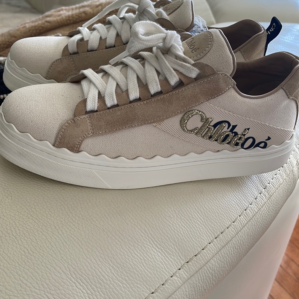 Chloe Lauren snickers size 10 EU 41 in excellent condition